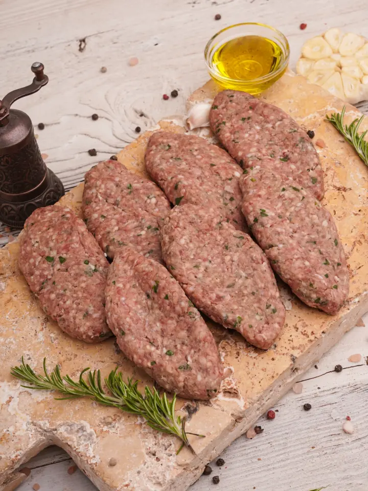 Sarımsaklı Maydonozlu Köfte